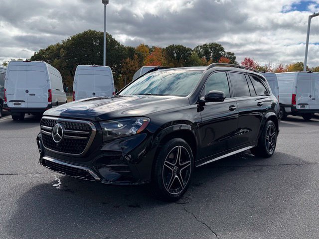 New 2027 Mercedes-Benz GLS 450 4MATIC image 3