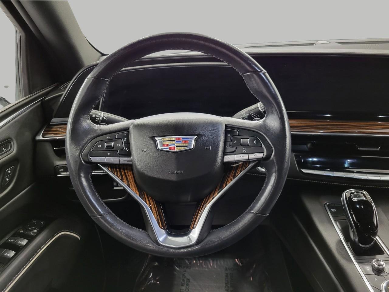 Certified 2021 Cadillac Escalade Premium Luxury w/ LPO, Radiant Package image 6