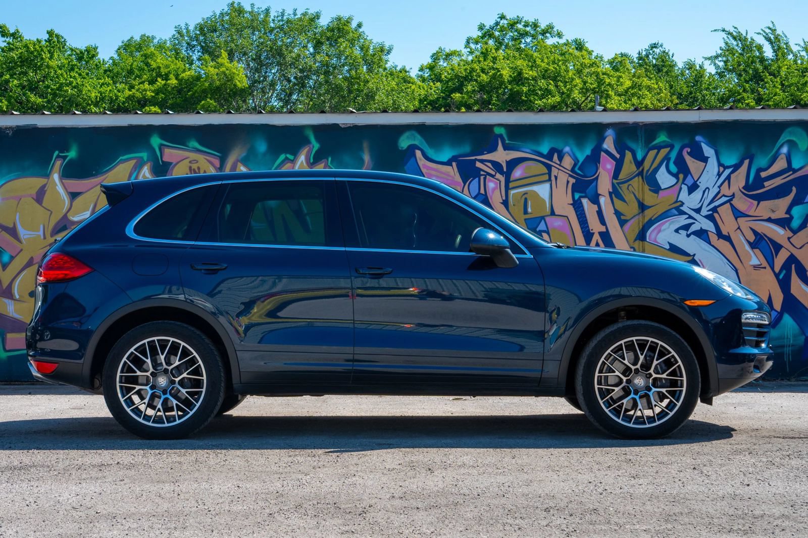 Used 2014 Porsche Cayenne AWD/4WD image 6