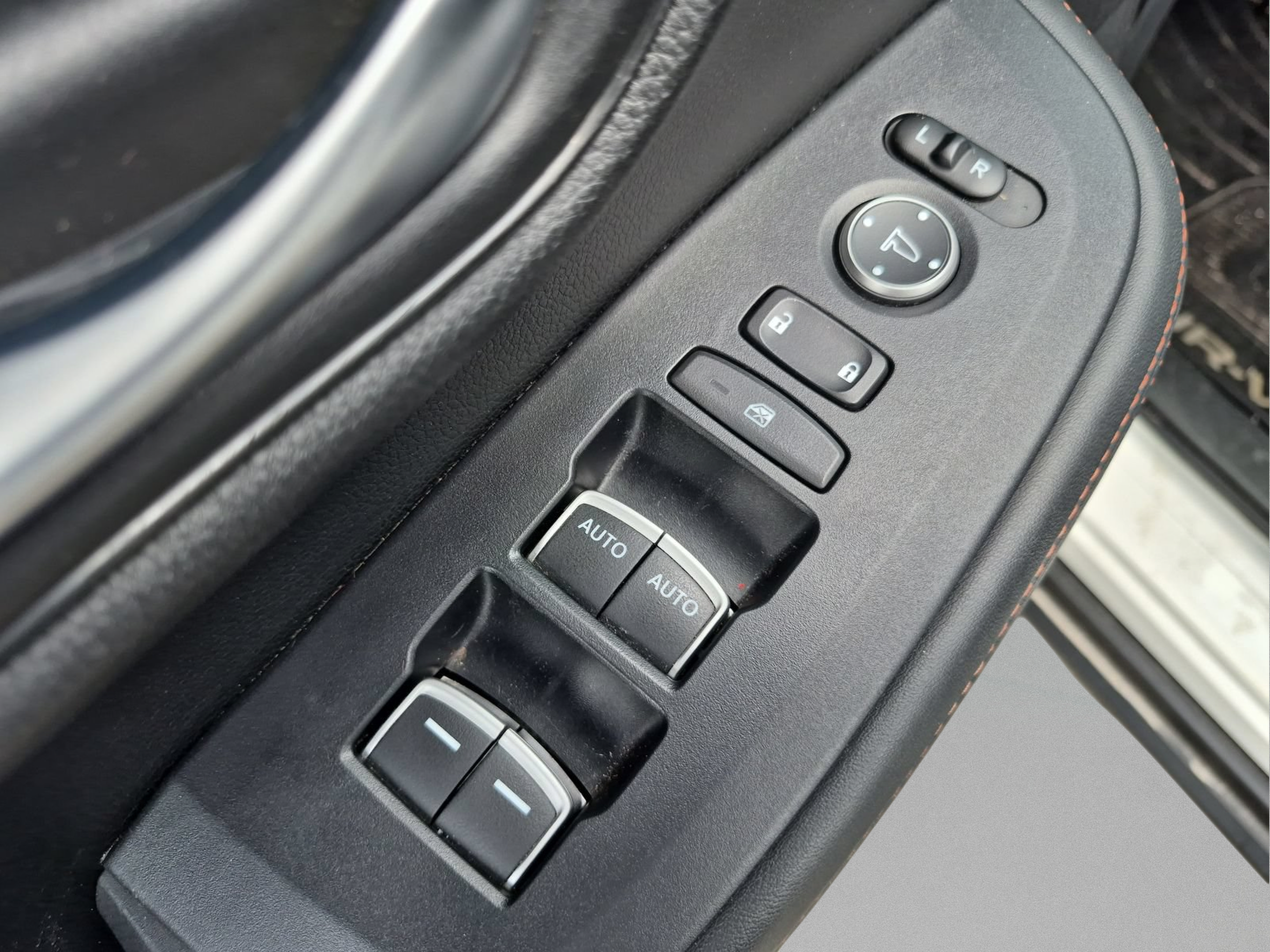 Certified 2024 Honda HR-V Sport image 16