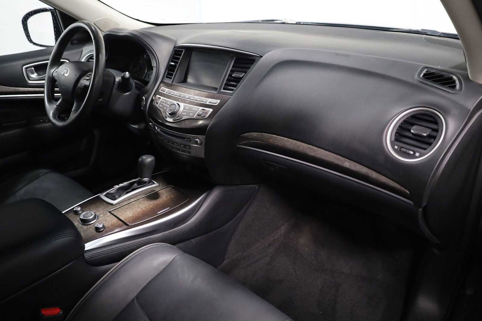 Used 2013 INFINITI JX35 AWD w/ Premium Pkg image 6