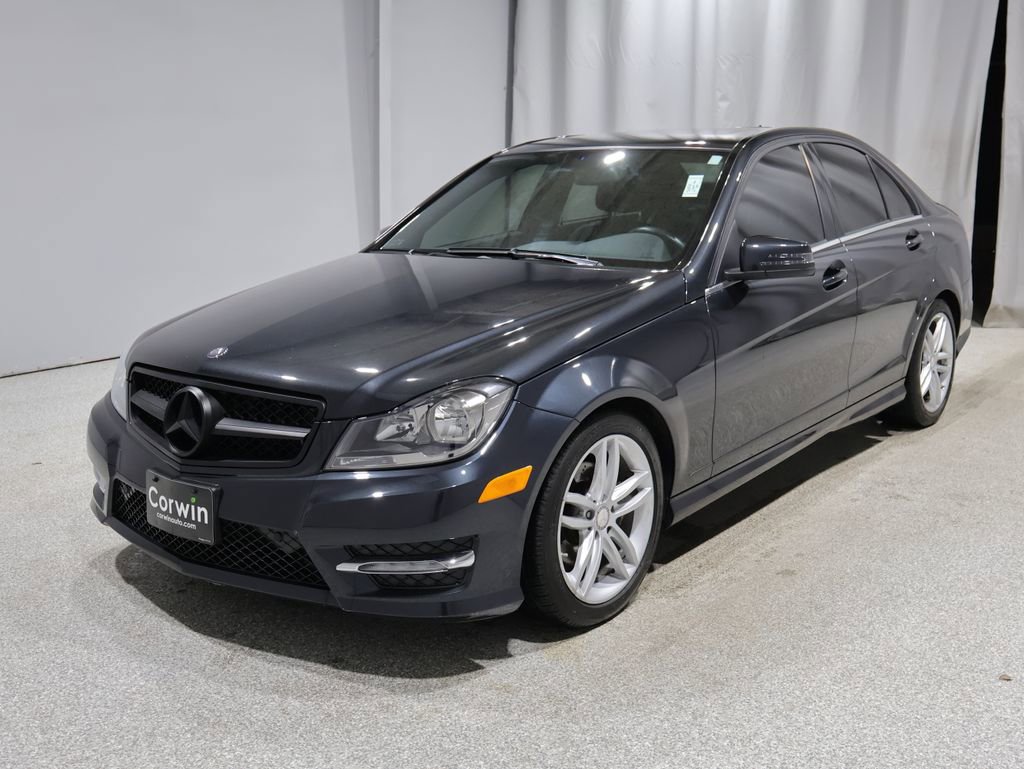 Used 2012 Mercedes-Benz C 300 4MATIC Sedan image 6