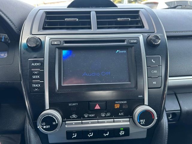 Used 2014 Toyota Camry SE image 25