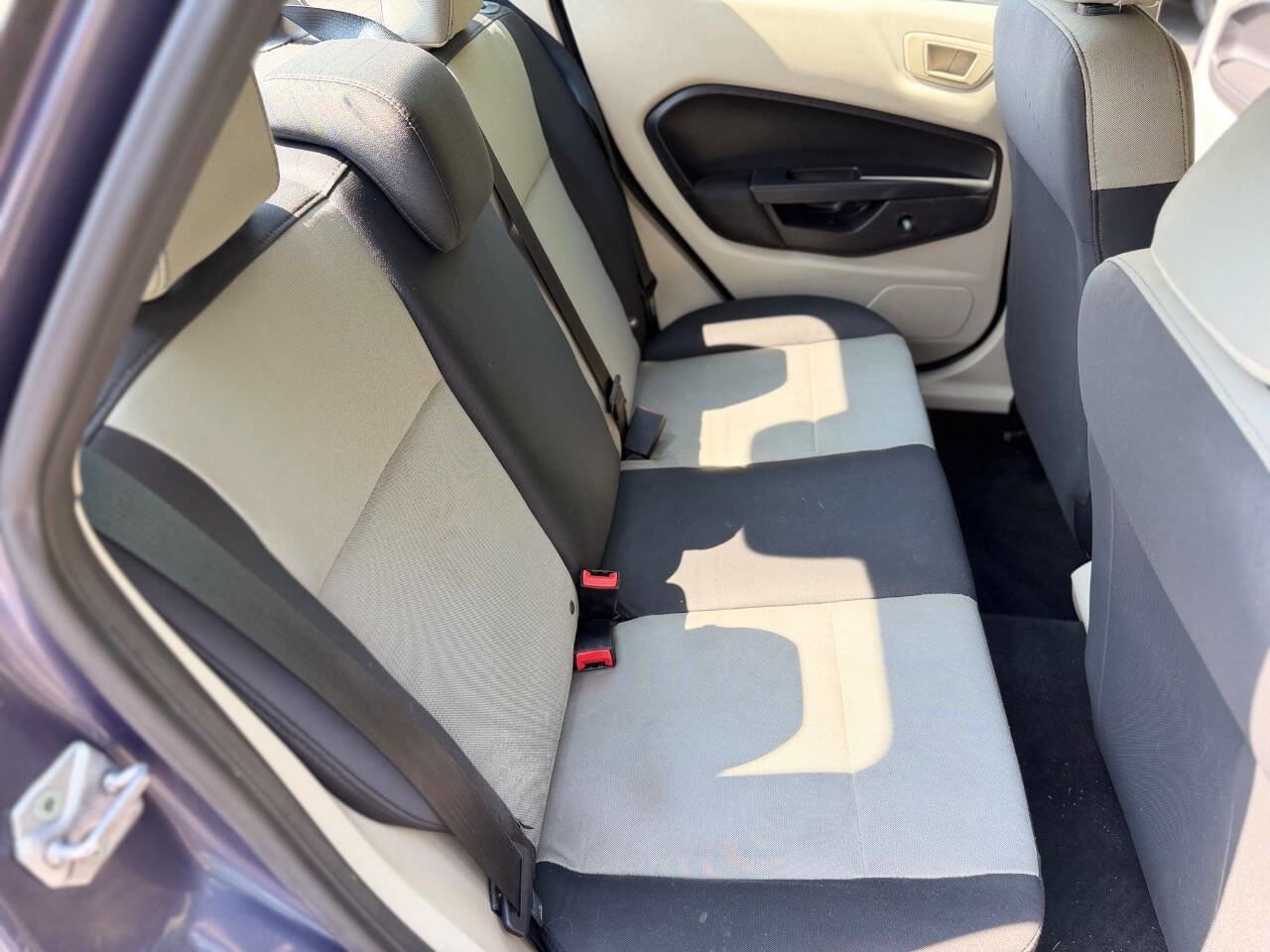 Used 2013 Ford Fiesta S w/ Convenience Pkg FWD image 13