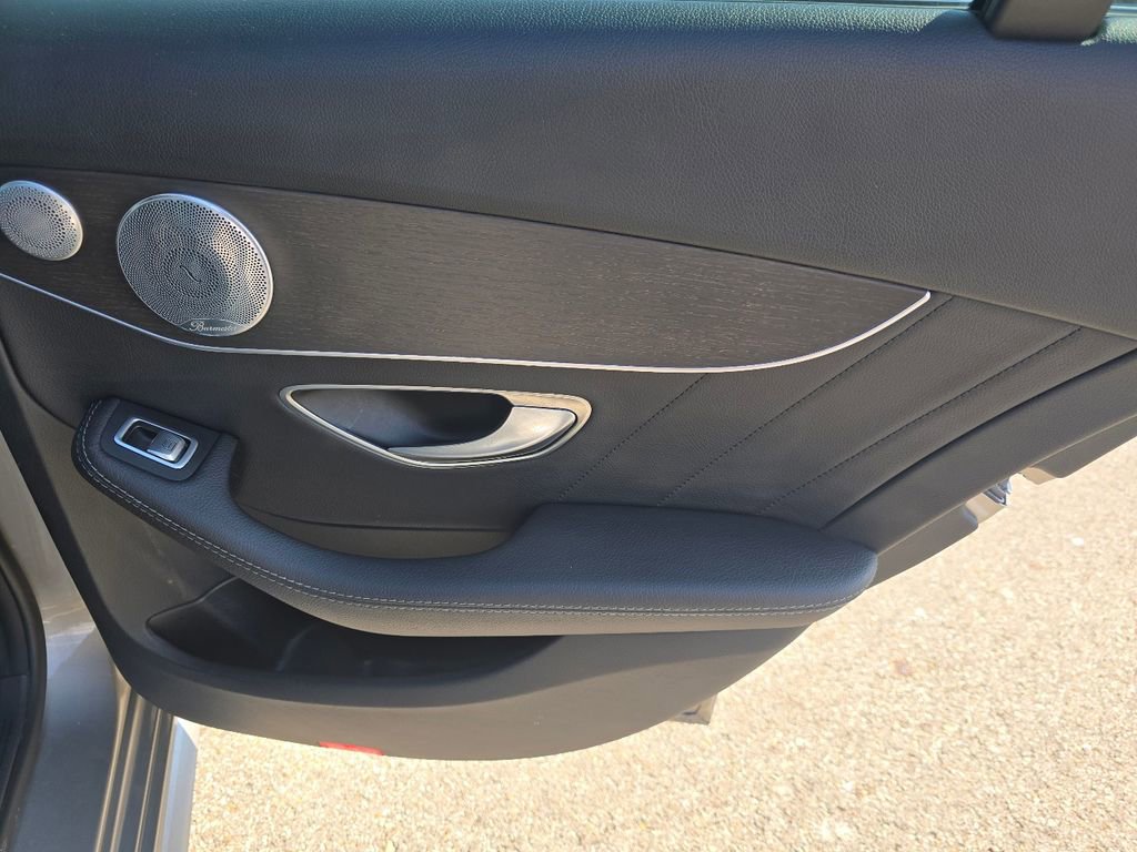 Used 2020 Mercedes-Benz C 300 4MATIC Sedan image 24