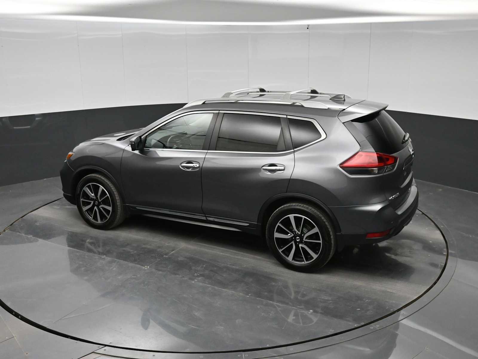 Used 2019 Nissan Rogue SL w/ Premium Package AWD/4WD image 23