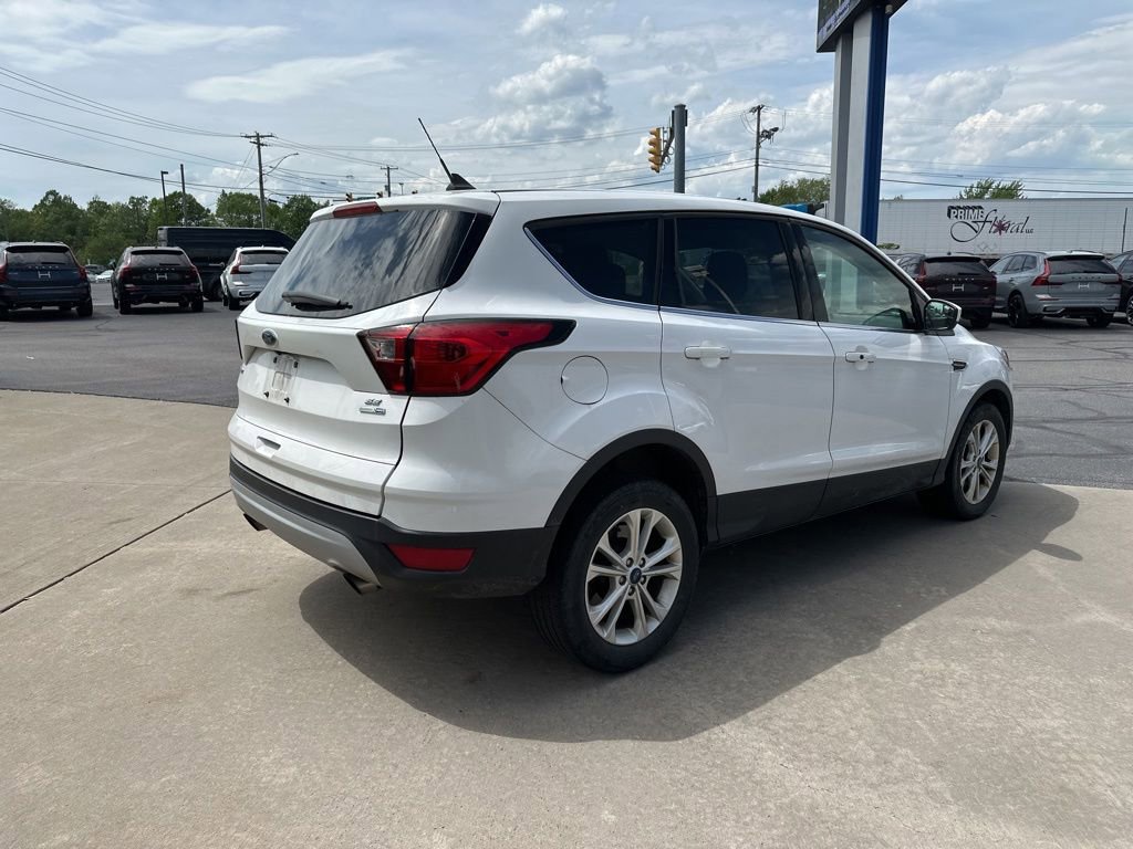 Used 2019 Ford Escape SE AWD/4WD image 5