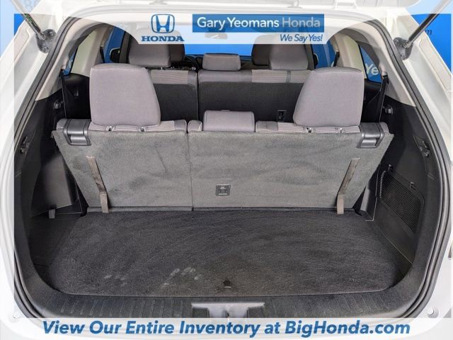 Used 2022 Toyota Highlander L FWD image 19