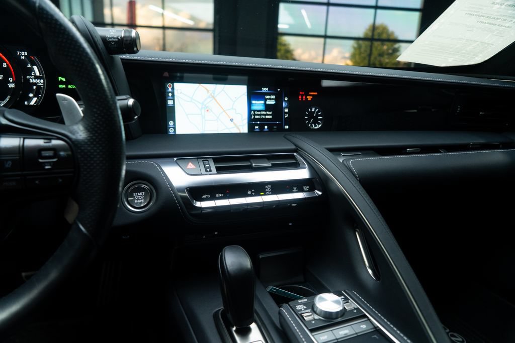 Used 2018 Lexus LC 500 Coupe w/ Touring Package RWD image 31
