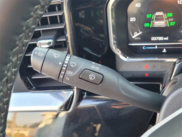 Used 2024 GMC Sierra 1500 SLT image 12