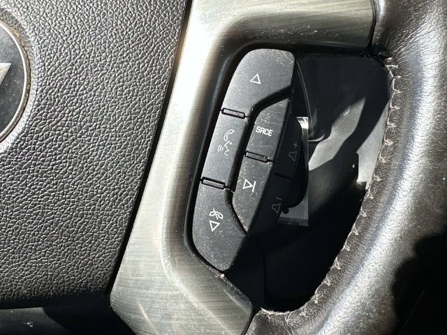 Used 2018 Chevrolet Express 2500 w/ Driver Convenience Package RWD image 21