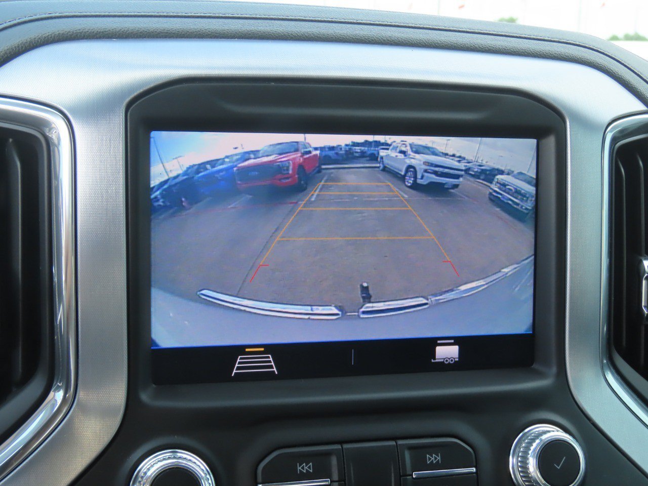 Used 2020 GMC Sierra 1500 Elevation w/ Elevation Value Package RWD image 31