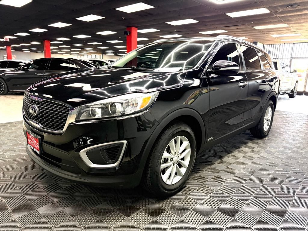 Used 2017 Kia Sorento AWD image 7