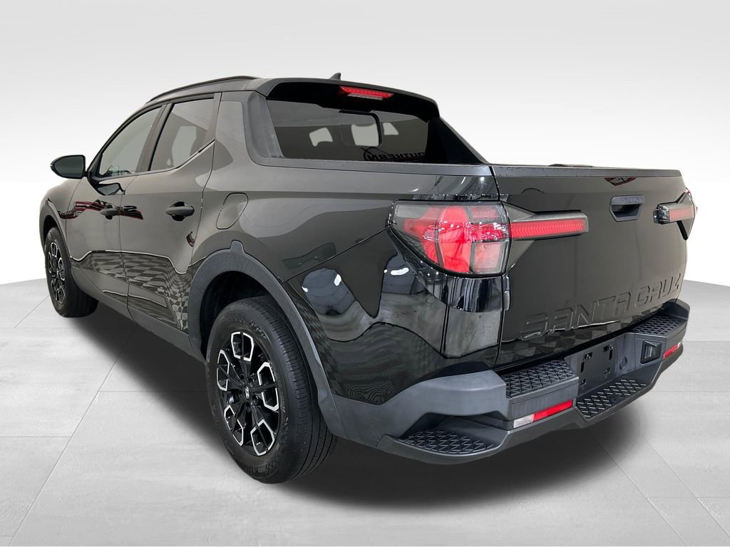 Used 2022 Hyundai Santa Cruz SEL w/ Activity Package FWD image 3