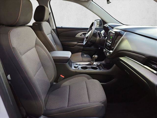 Used 2020 Chevrolet Traverse LS FWD image 17