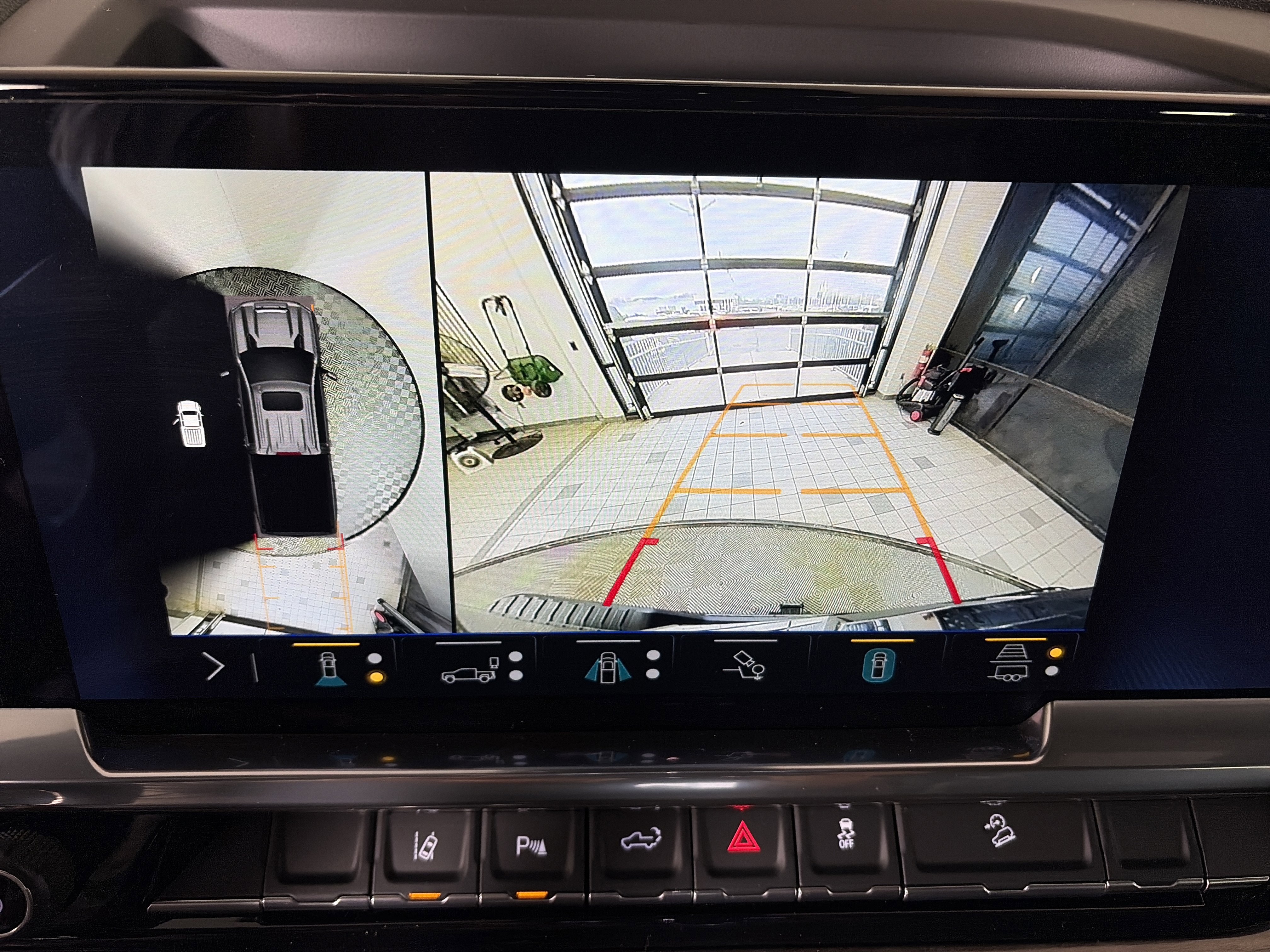 Certified 2024 Chevrolet Silverado 2500 LTZ w/ LTZ Plus Package image 30