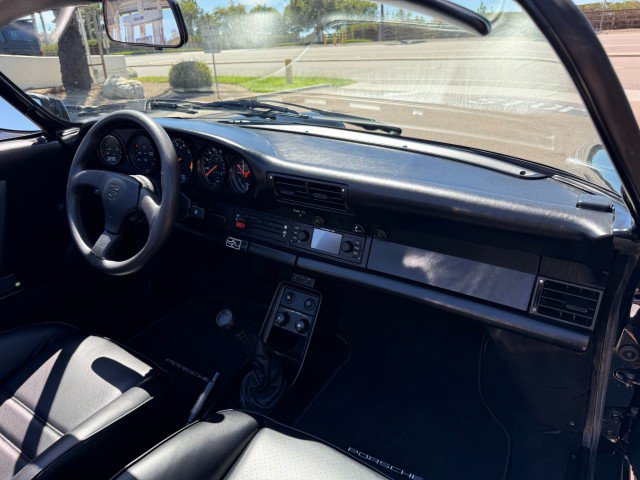 Used 1989 Porsche 911 Speedster RWD image 16
