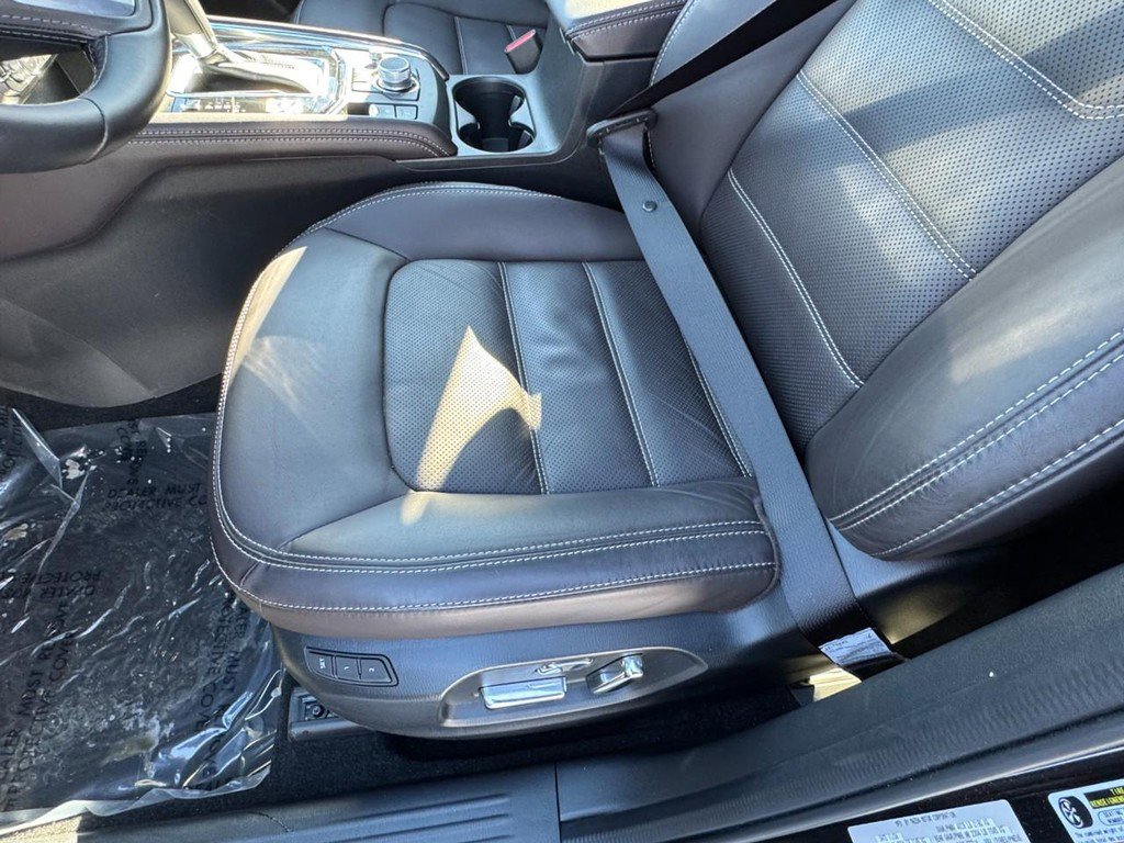 Used 2025 MAZDA CX-5 Signature AWD/4WD image 23