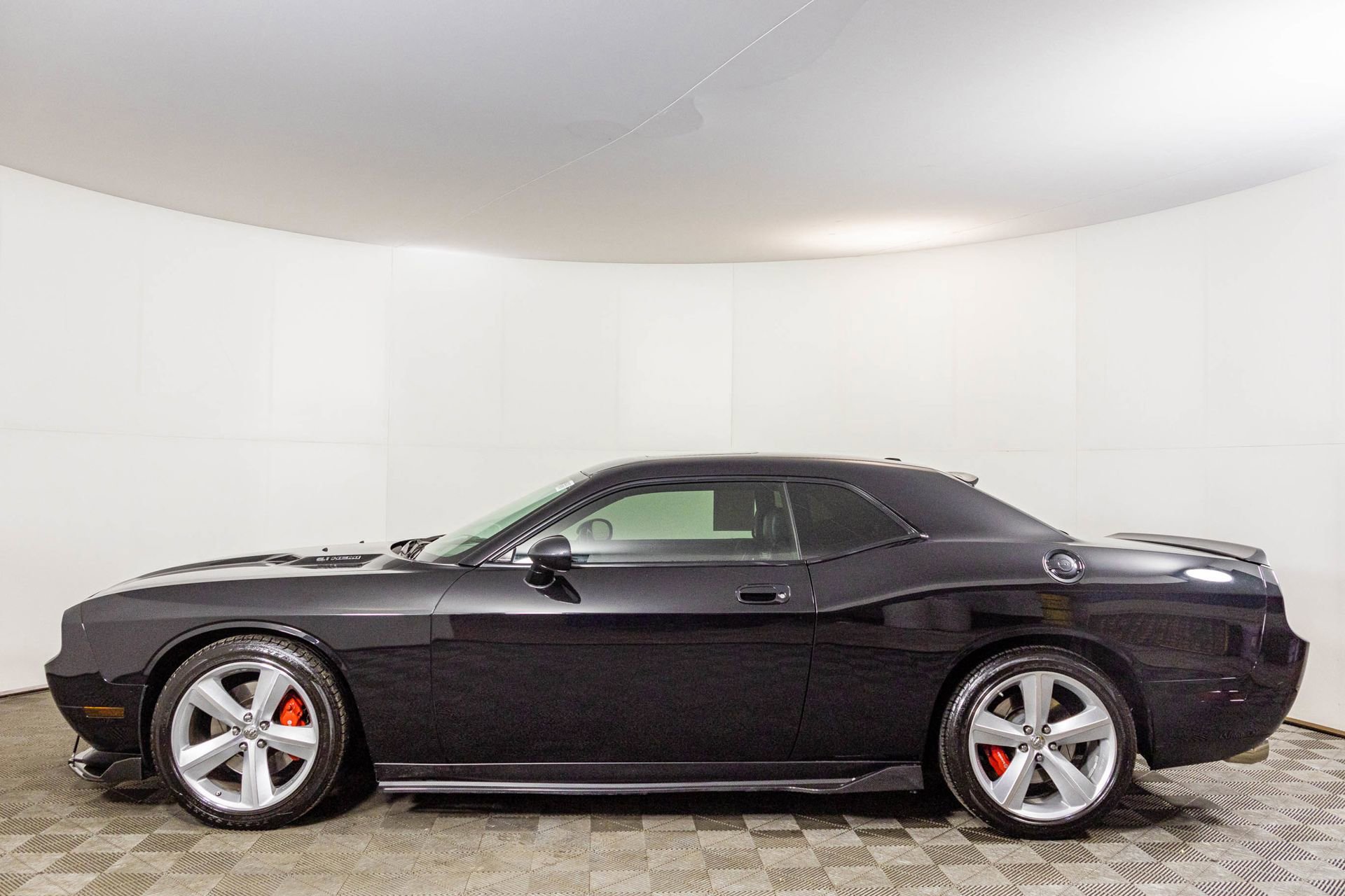 Used 2009 Dodge Challenger SRT8 w/ SRT Option Group II image 22