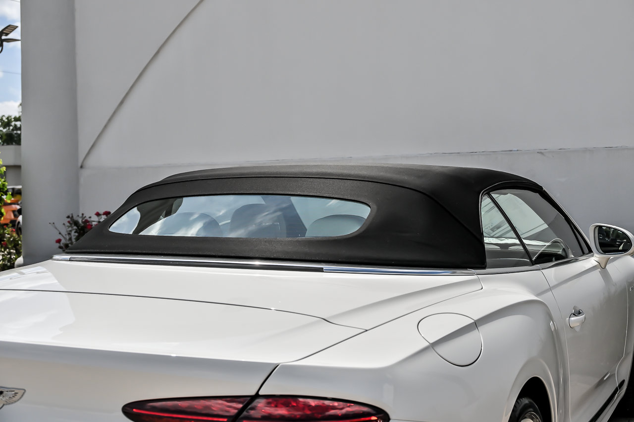 New 2026 Bentley Continental GT Azure AWD/4WD image 17