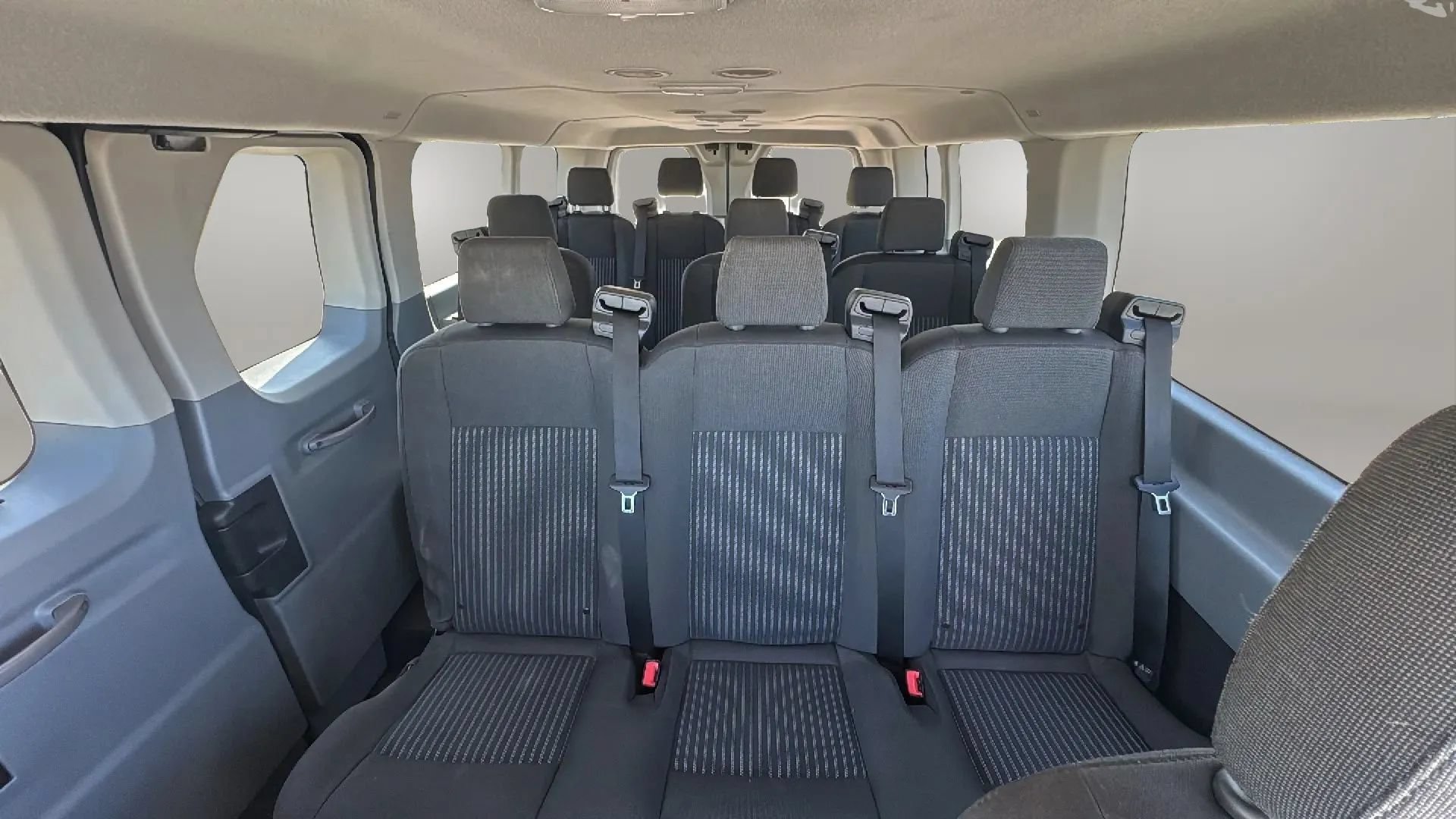 Used 2018 Ford Transit 350 XL RWD image 19