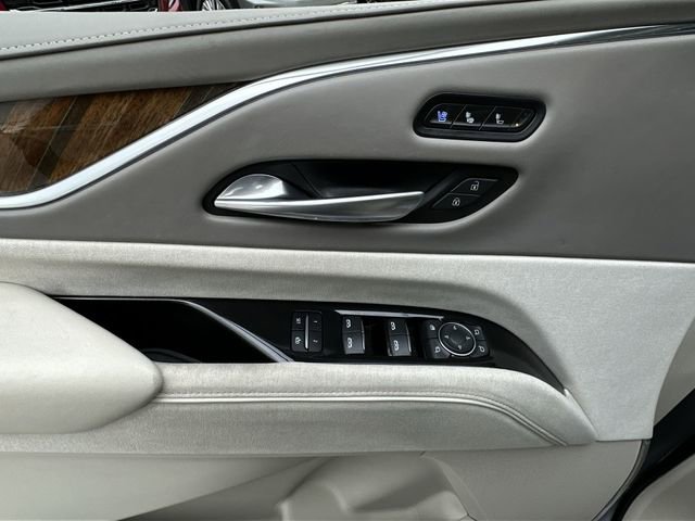 Certified 2021 Cadillac Escalade ESV Premium Luxury Platinum w/ Heavy-Duty Trailer Package image 21