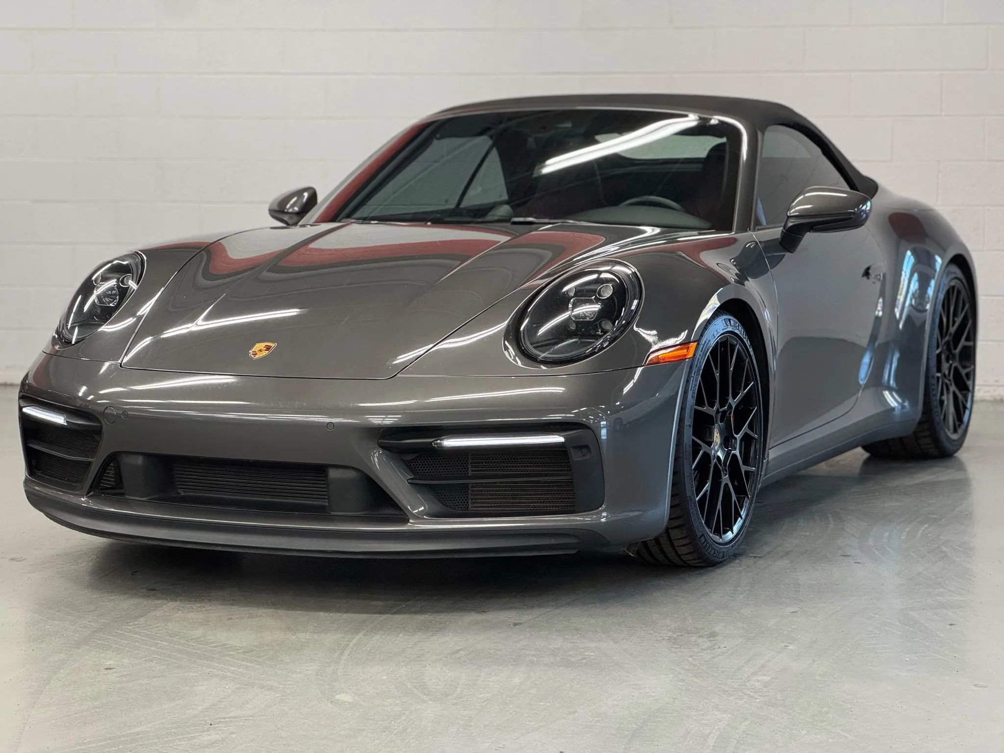 Used 2022 Porsche 911 Carrera GTS image 3