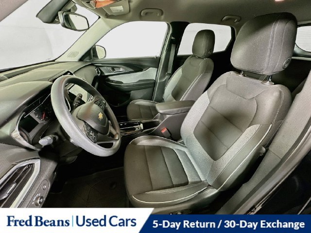 Used 2023 Chevrolet TrailBlazer LT w/ Convenience Package AWD/4WD image 27
