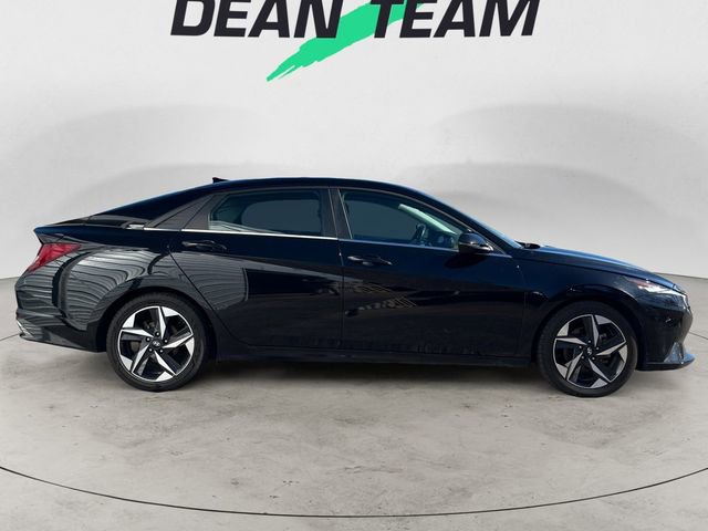 Used 2021 Hyundai Elantra Limited image 9