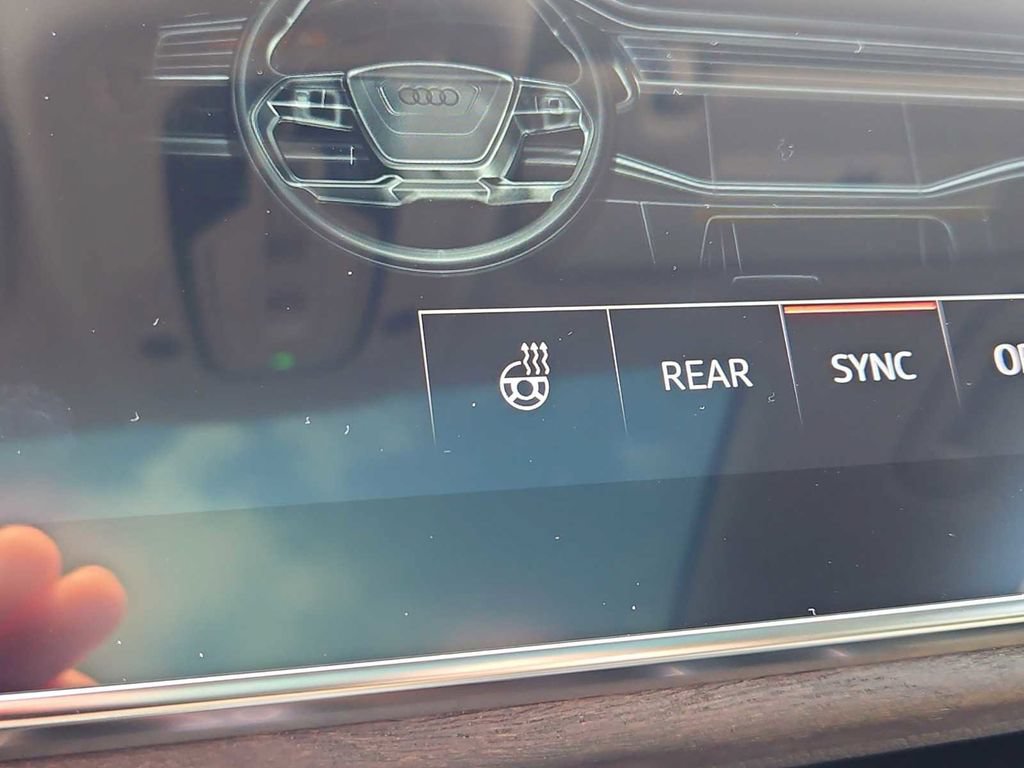 Certified 2023 Audi Q8 Premium Plus w/ Premium Plus Package AWD/4WD image 29