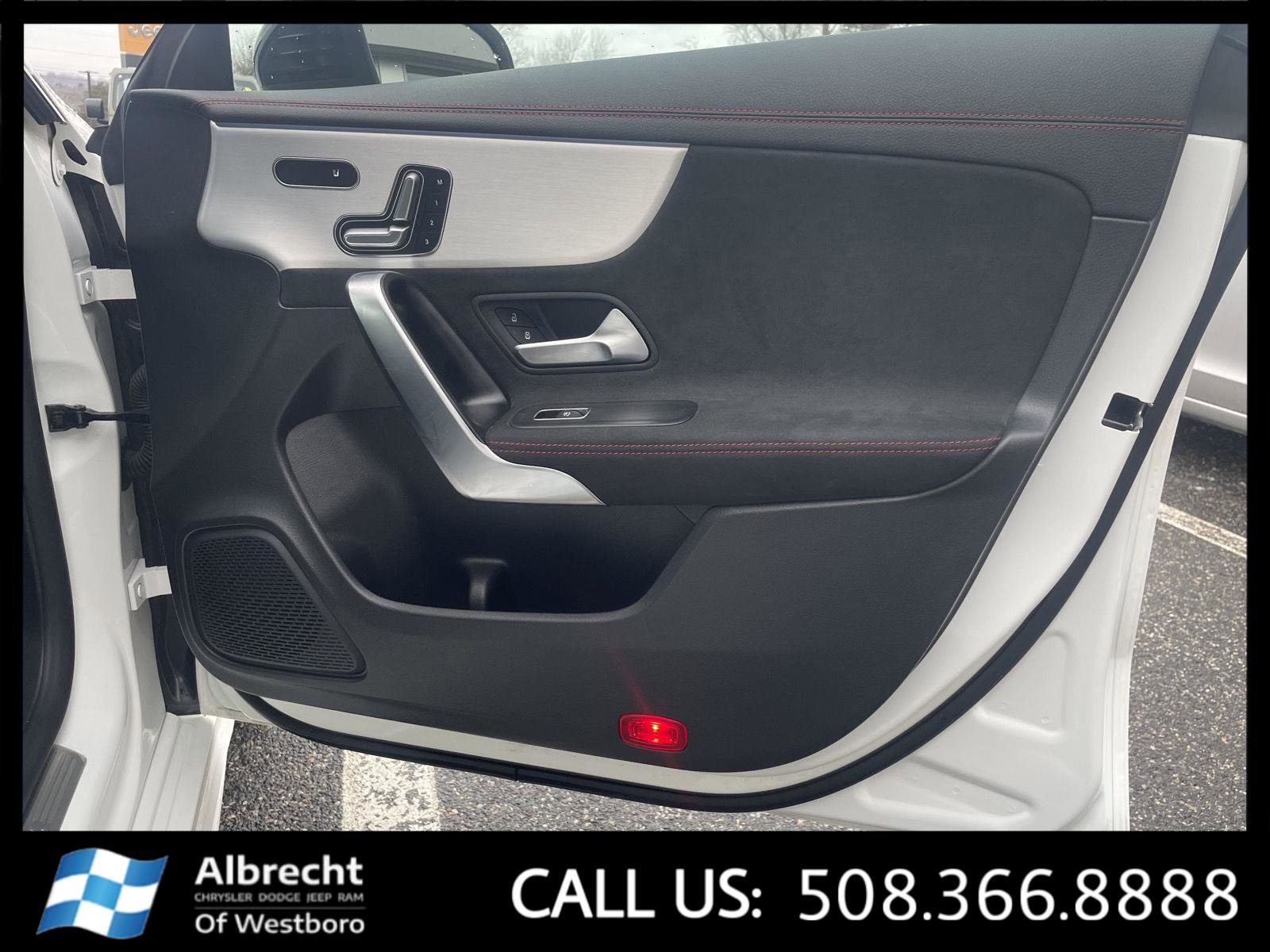 Used 2024 Mercedes-Benz CLA 250 4MATIC image 21