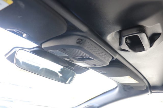 Used 2024 Ford Mustang Convertible image 28