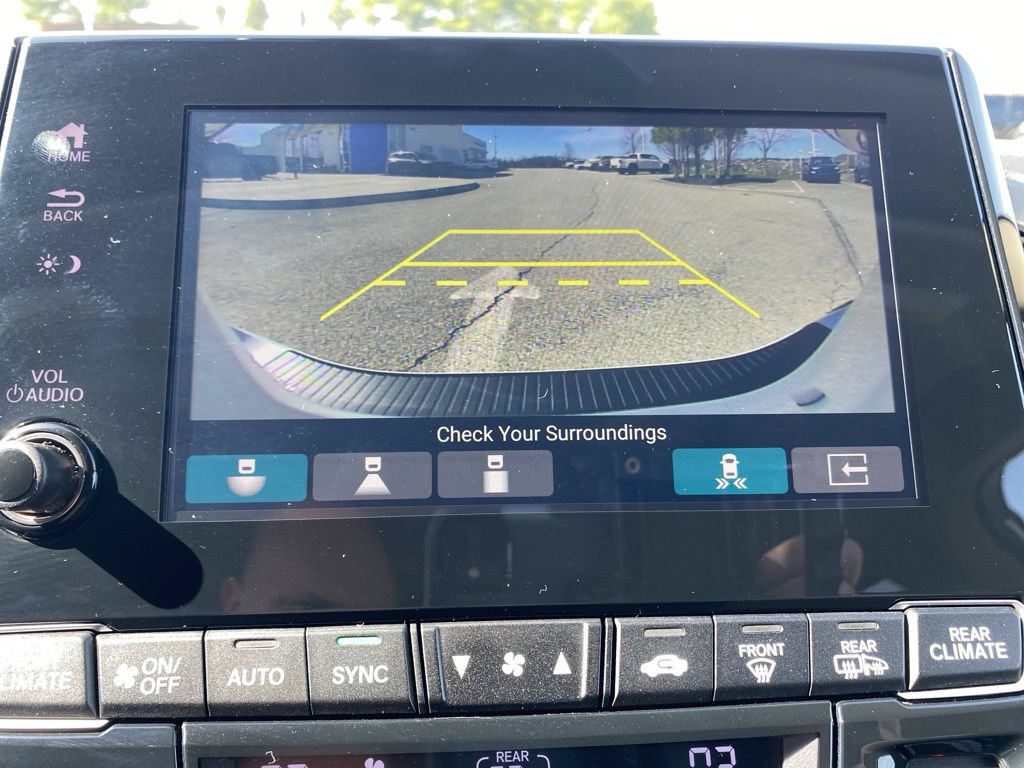 Used 2024 Honda Odyssey Elite image 43