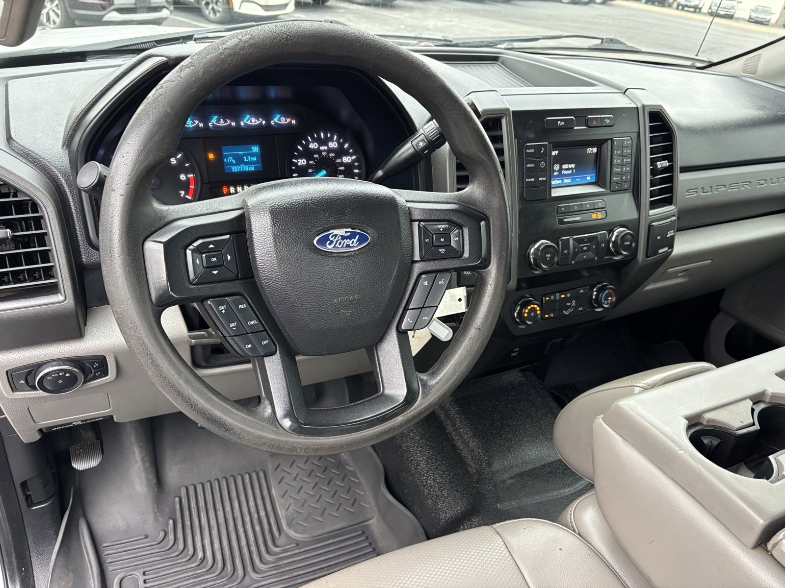 Used 2019 Ford F250 XL w/ XL Value Package image 3