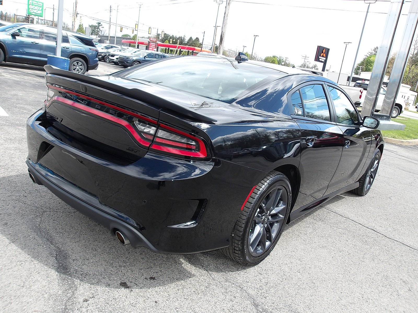 Used 2022 Dodge Charger GT w/ Blacktop Package image 7