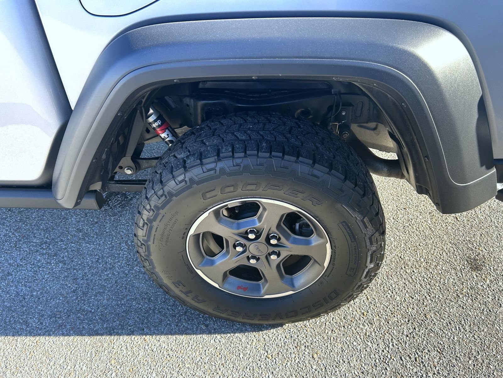 Used 2020 Jeep Gladiator Rubicon AWD/4WD image 22