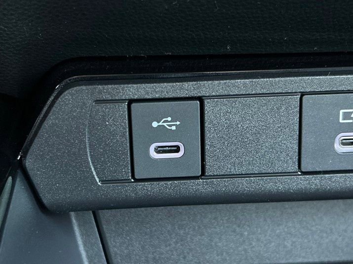 New 2026 Toyota Prius XSE image 30