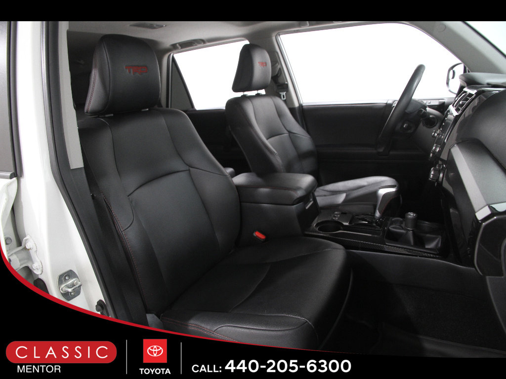 Used 2022 Toyota 4Runner TRD Off-Road Premium w/ Moonroof Package AWD/4WD image 18