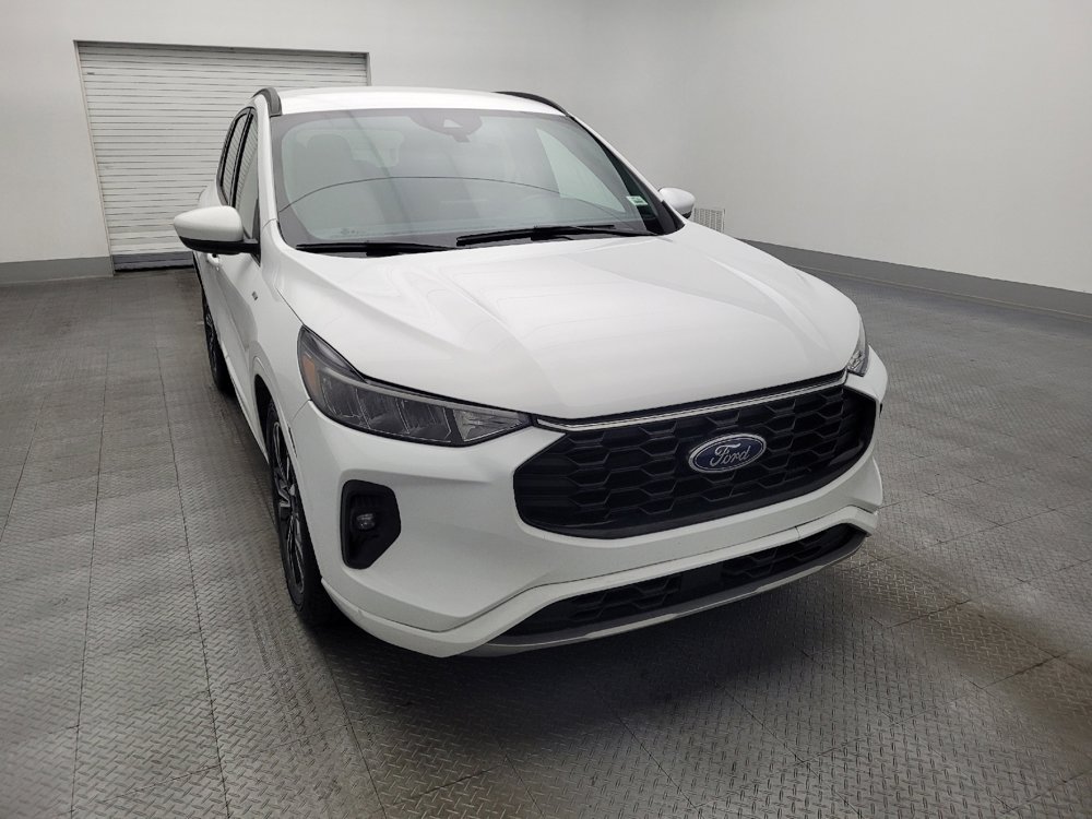 Used 2023 Ford Escape ST-Line Select image 14