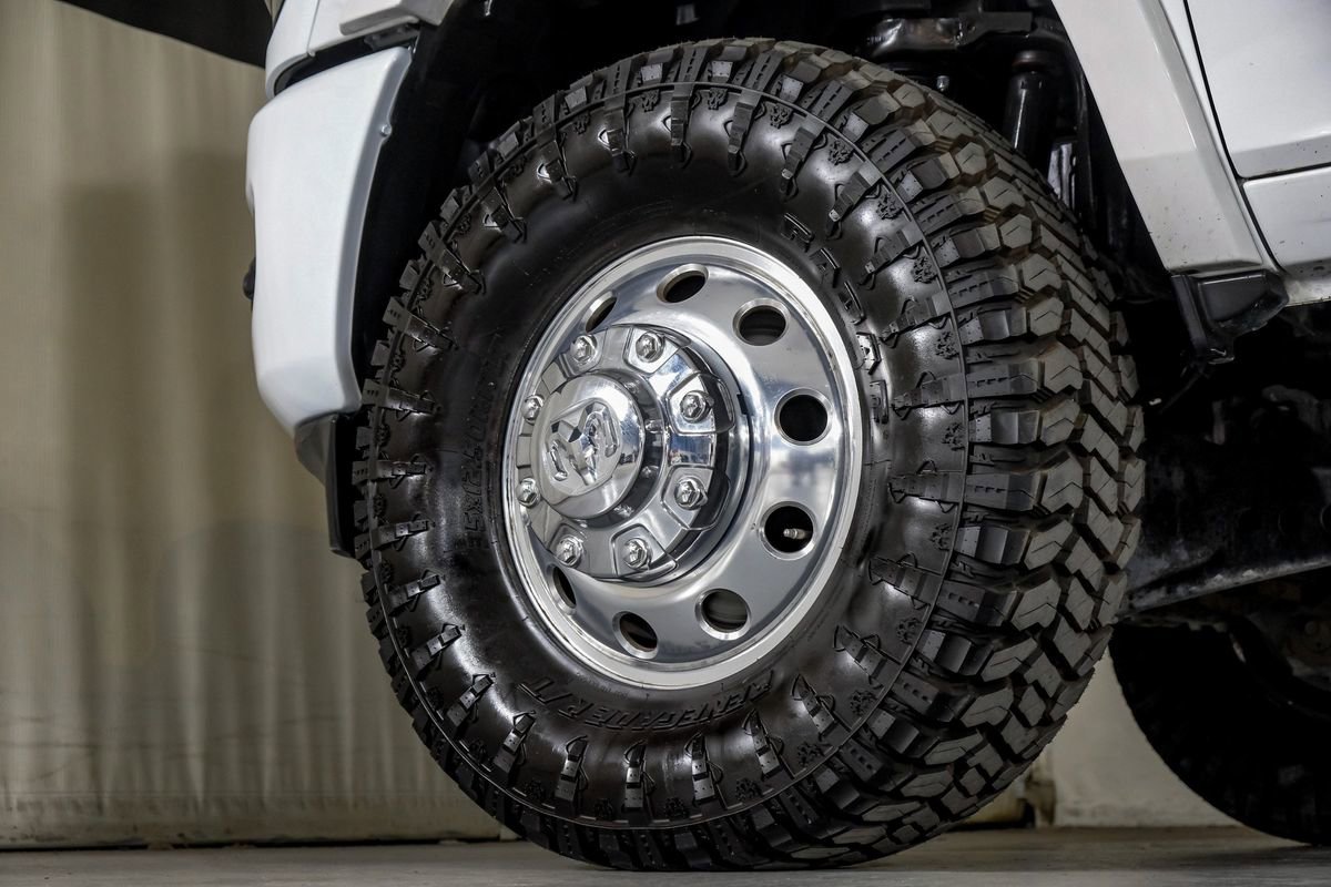 Used 2022 RAM 3500 Laramie w/ Chrome Appearance Group image 55
