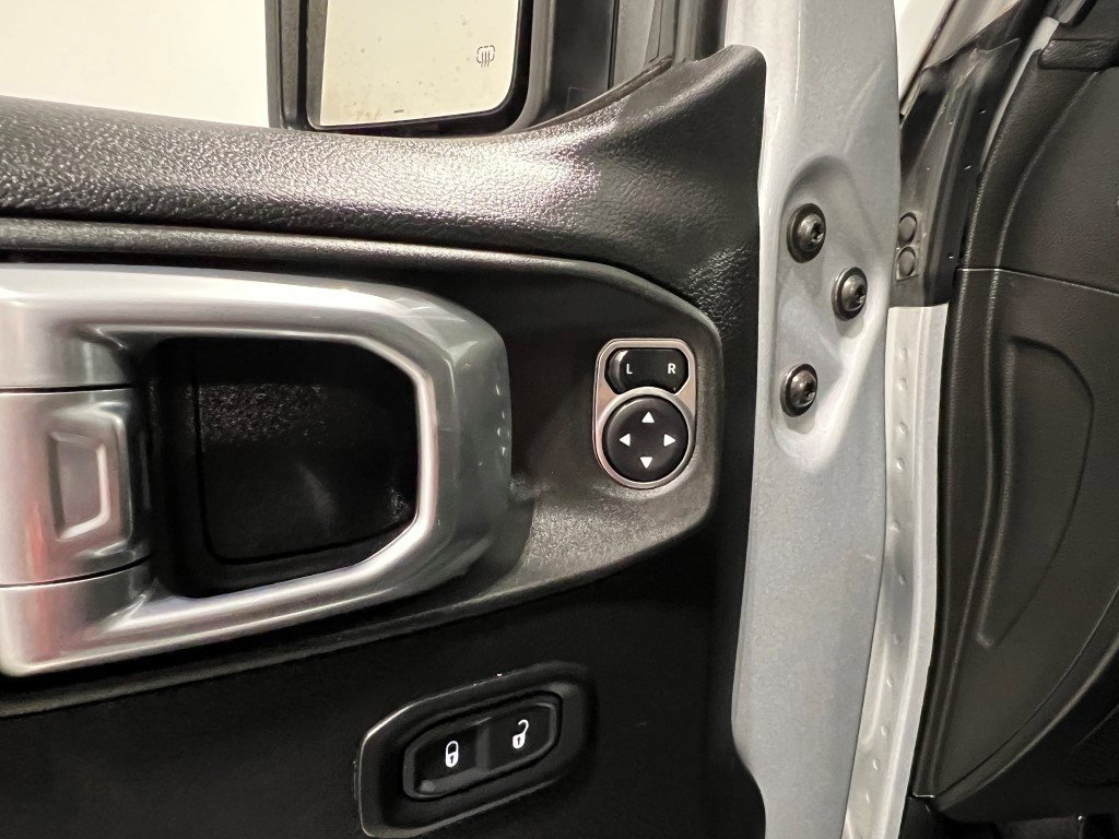 Used 2022 Jeep Wrangler Unlimited Rubicon w/ LED Lighting Group image 26