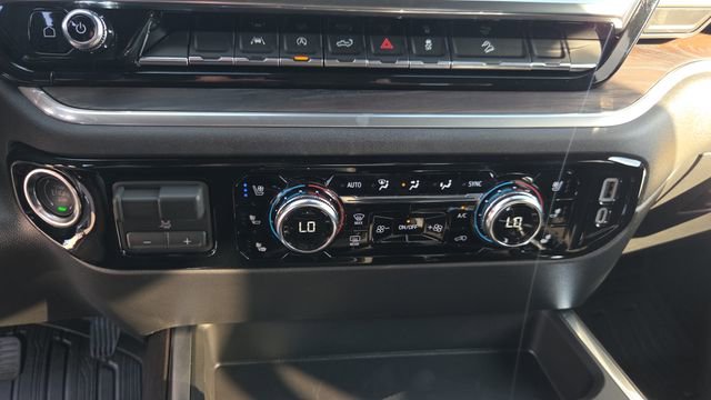 New 2026 GMC Sierra 1500 SLT w/ SLT Premium Package image 39