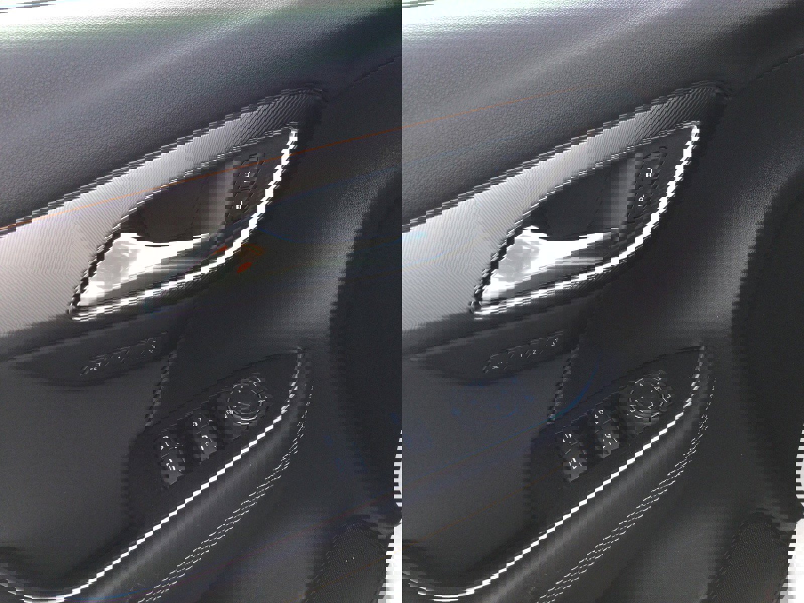 Used 2024 Buick Envision Sport Touring image 14