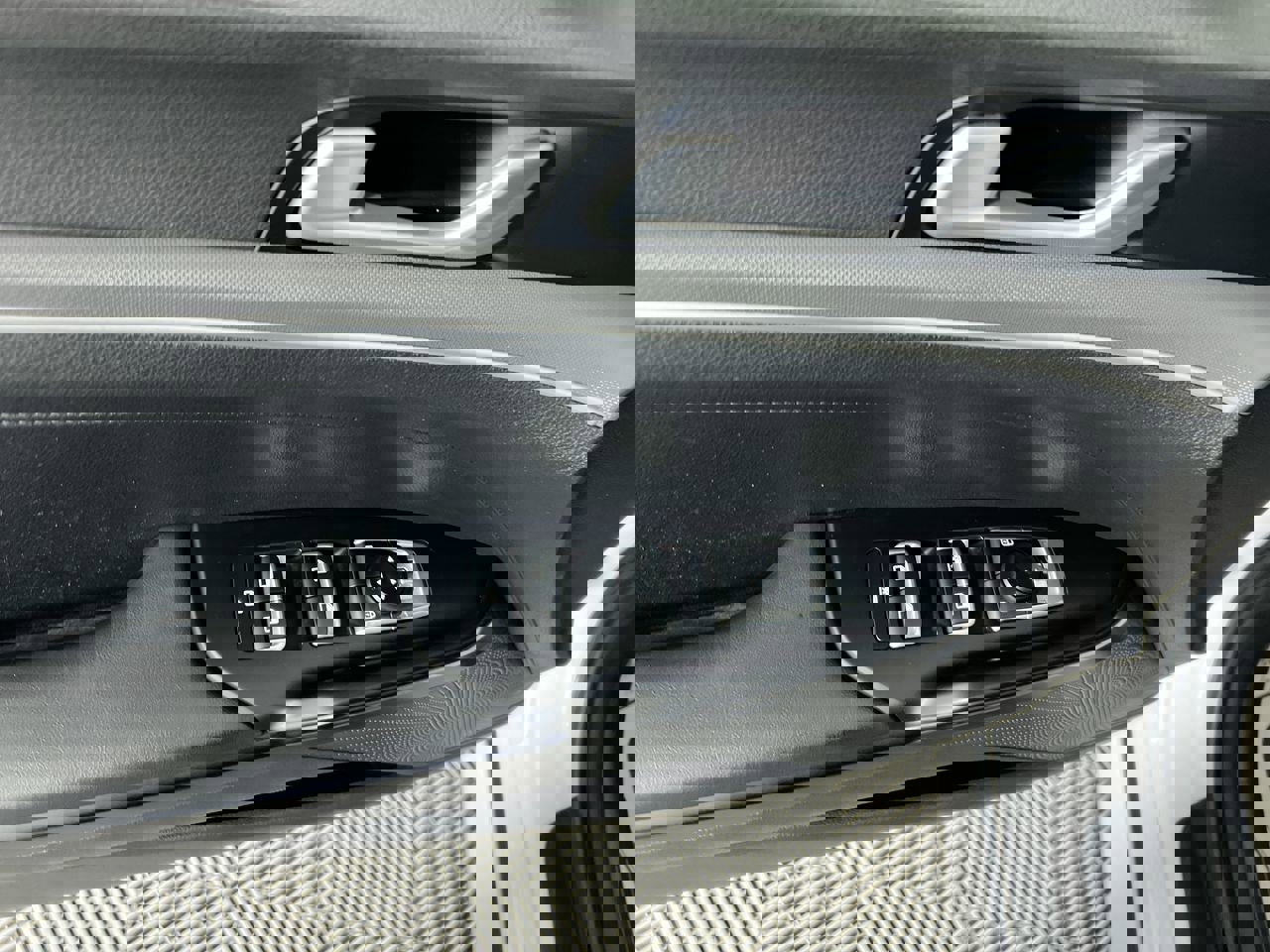 Used 2023 Kia K5 GT-Line w/ GT-Line Premium Package image 16