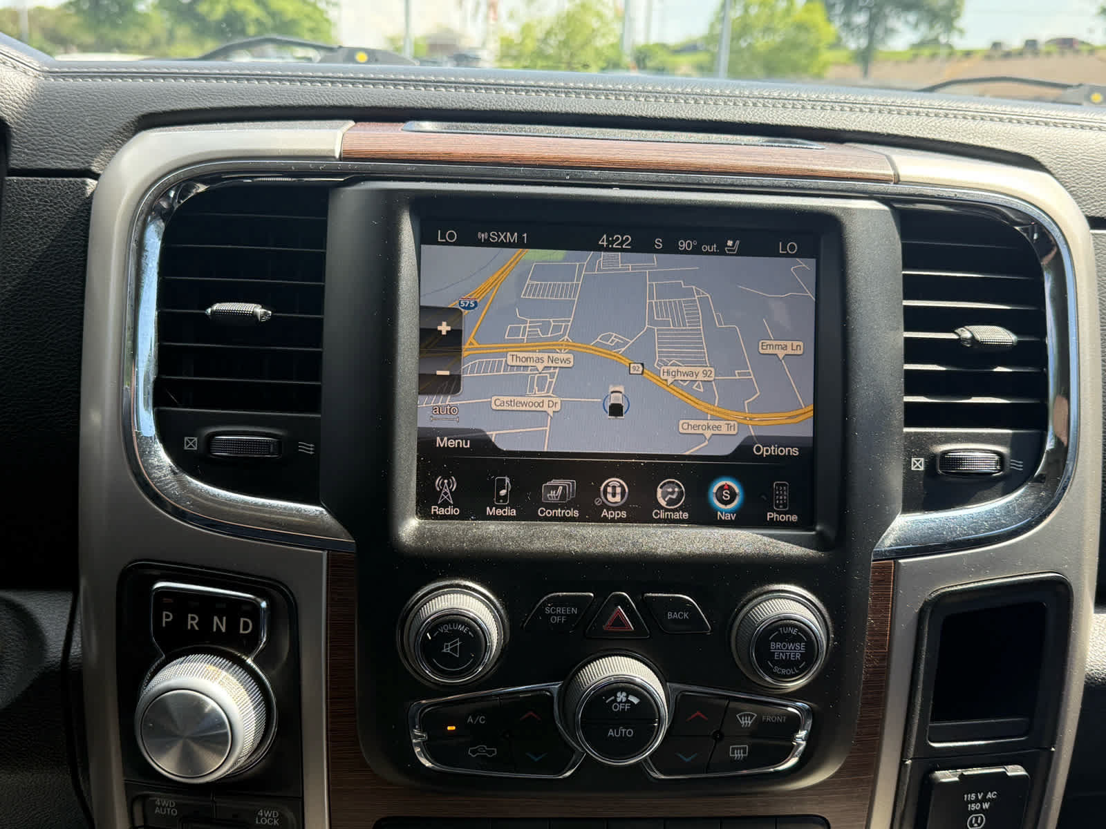 Used 2015 RAM 1500 Laramie w/ Convenience Group AWD/4WD image 20