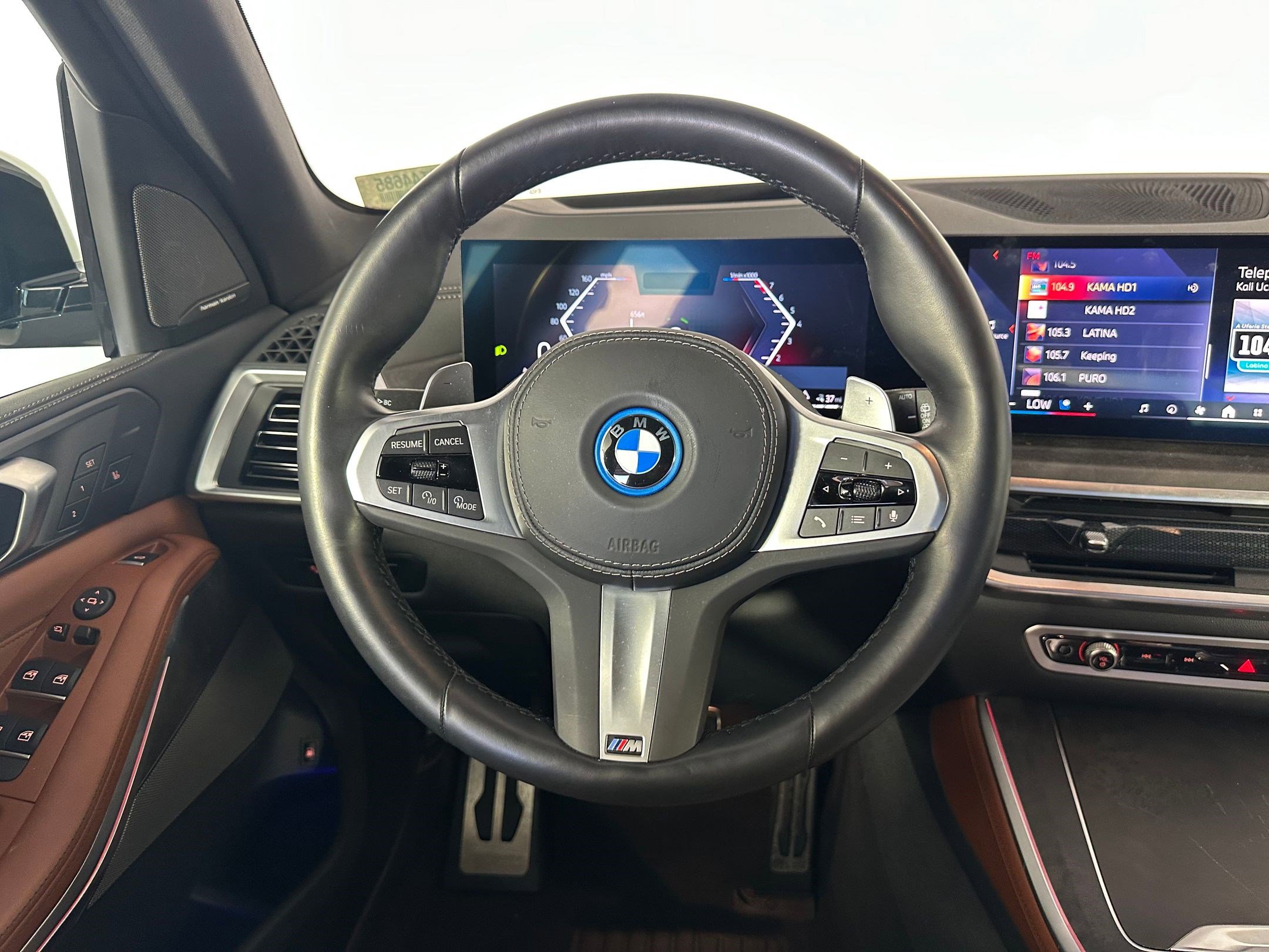 Certified 2024 BMW X5 xDrive50e w/ Executive Package image 13