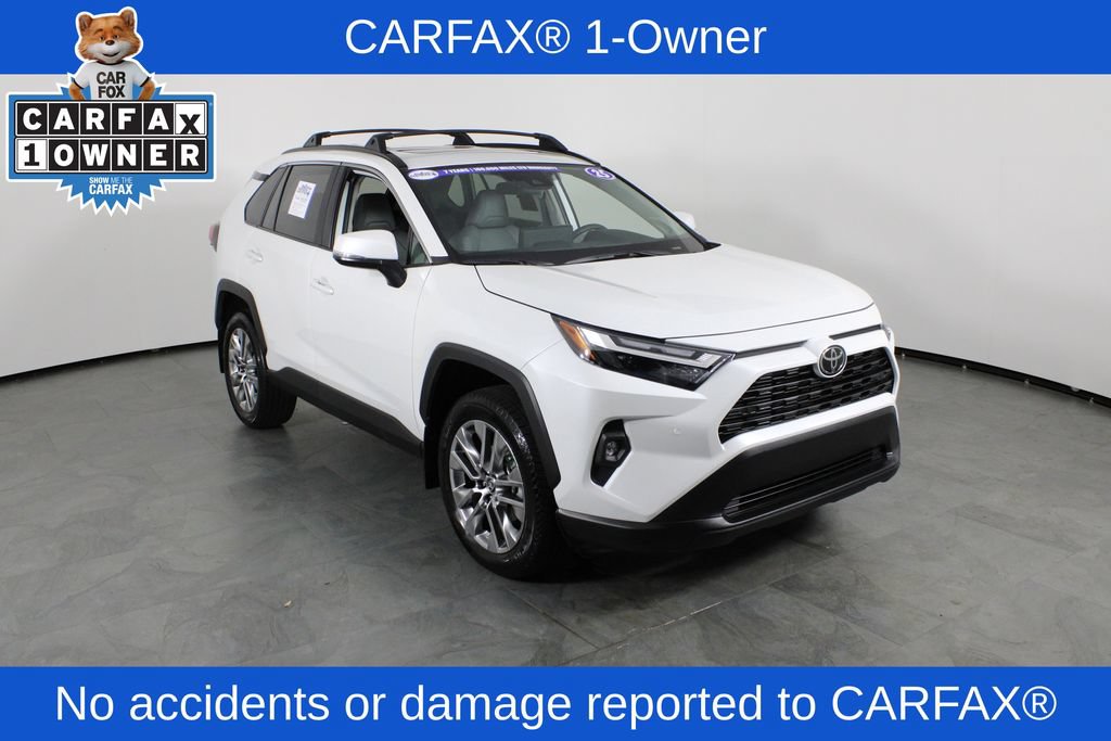 Used 2025 Toyota RAV4 XLE Premium w/ Weather Package FWD image 4