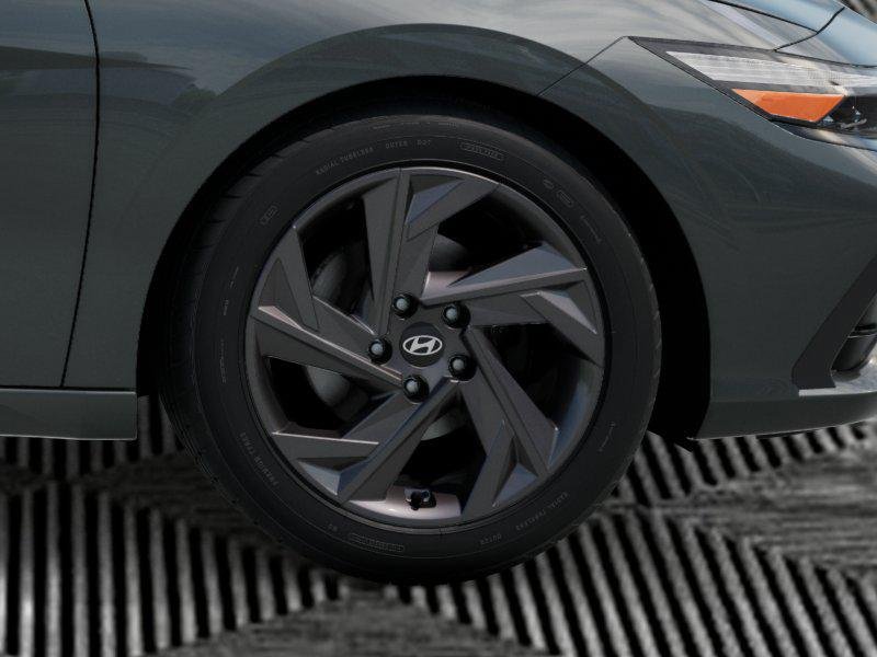 New 2026 Hyundai Elantra SEL FWD image 8