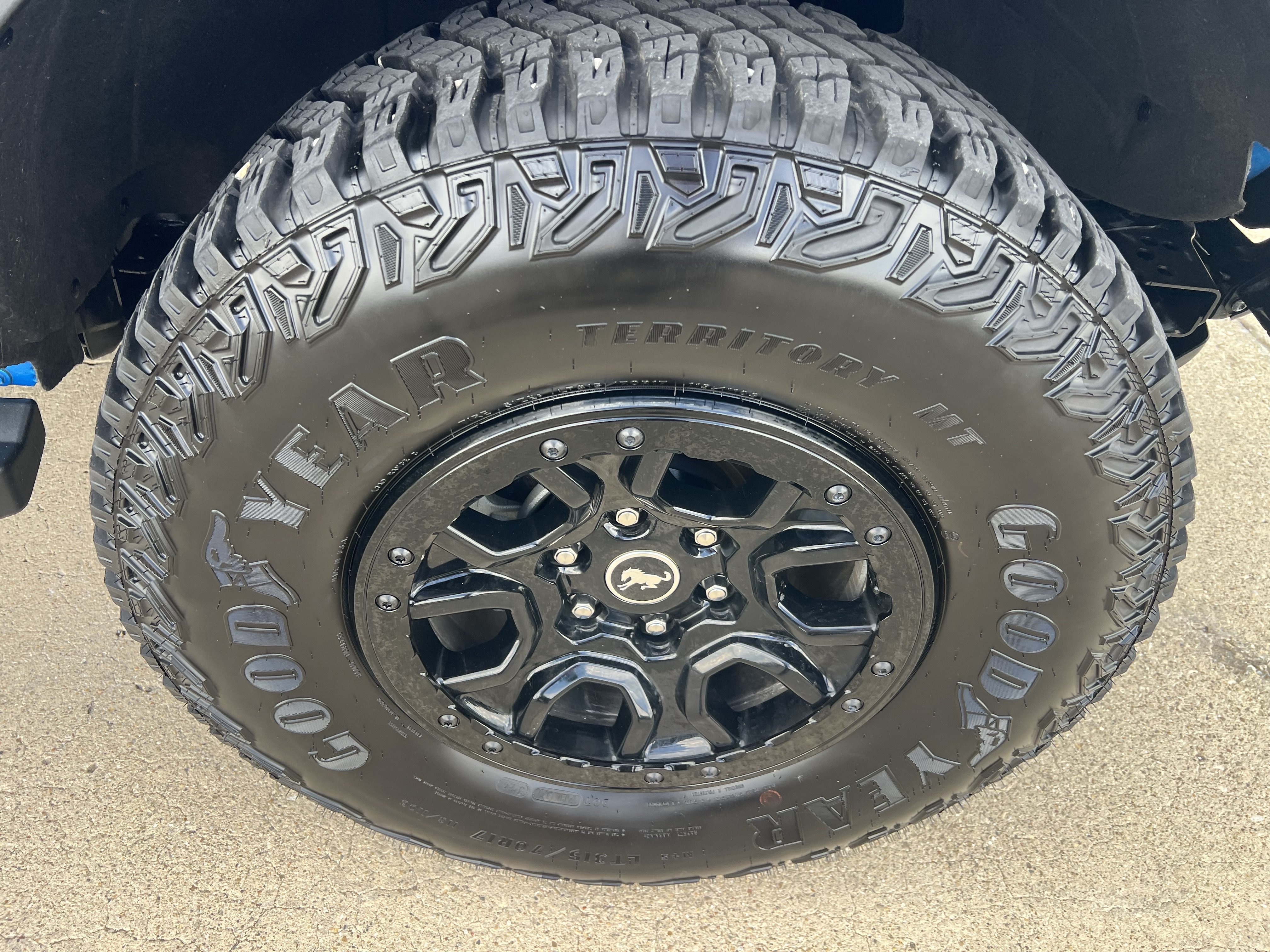 Used 2024 Ford Bronco Wildtrak AWD/4WD image 2
