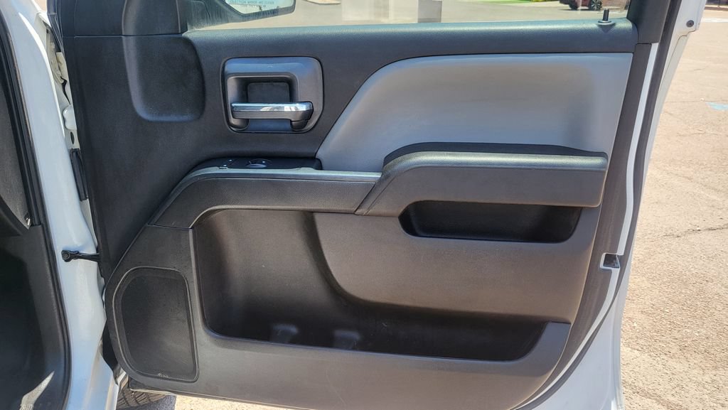 Used 2017 Chevrolet Silverado 1500 W/T w/ Trailering Package RWD image 17